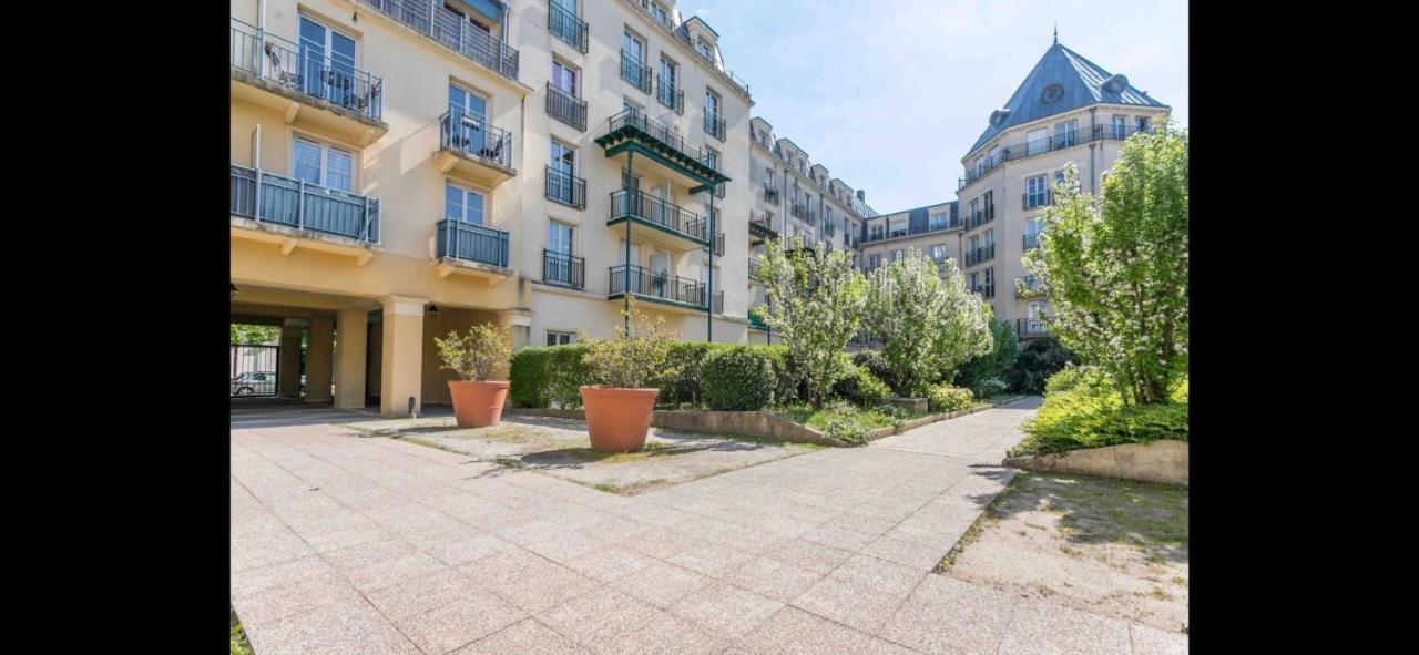 Disney, Sunny Comfortable 2 Bedrooms Family Apartment, 8 Pers, Wifi, Netflix Chessy  Exterior foto