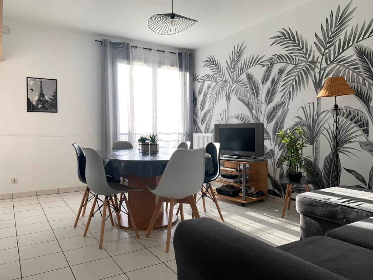 Disney, Sunny Comfortable 2 Bedrooms Family Apartment, 8 Pers, Wifi, Netflix Chessy  Exterior foto