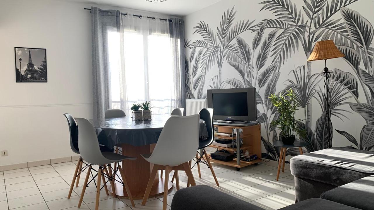 Disney, Sunny Comfortable 2 Bedrooms Family Apartment, 8 Pers, Wifi, Netflix Chessy  Exterior foto
